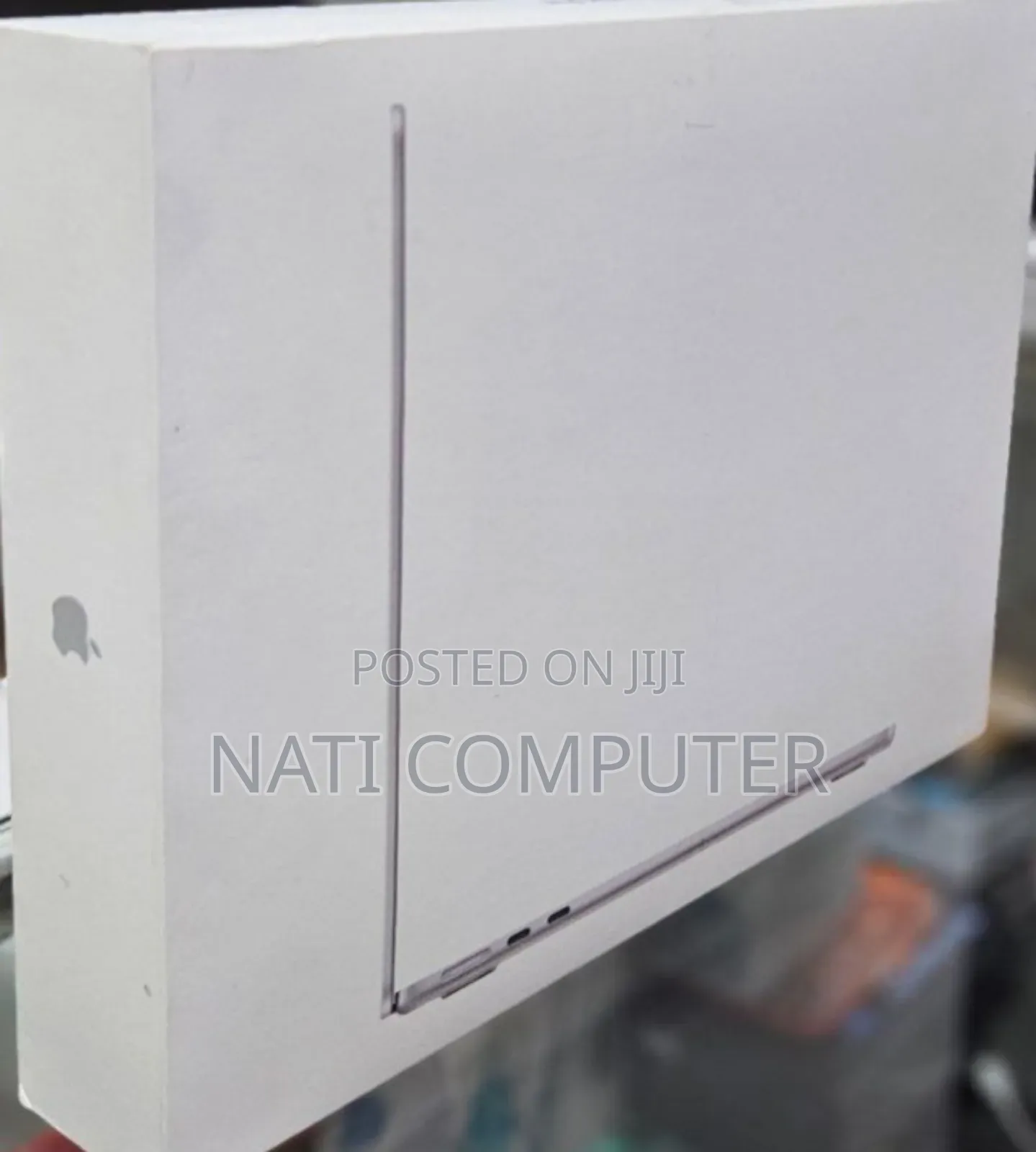 New Laptop Apple MacBook Air 2025 M4 13-inch 16GB Apple M4 SSD 256GB