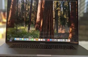 New Laptop Apple MacBook Pro 2019 16GB Intel Core i7 SSD 512GB
