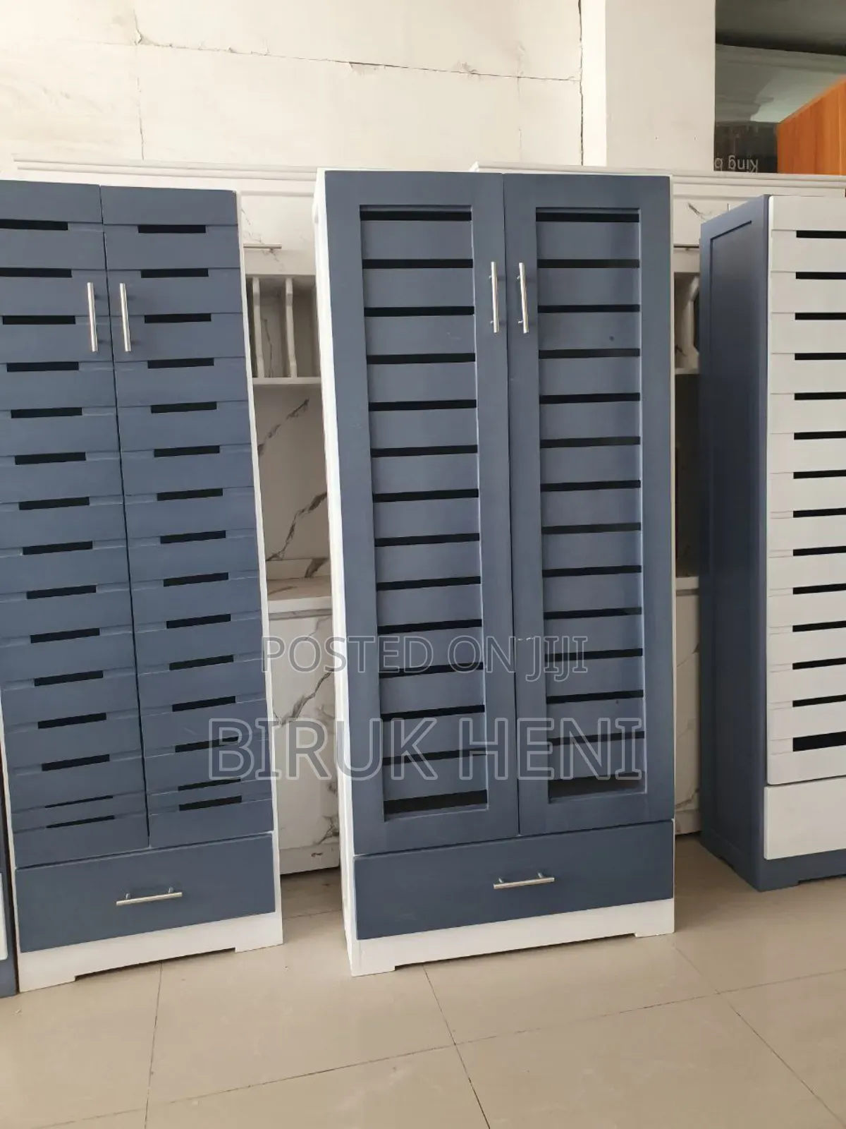 ጫማ ማስቀመጫ /Shoe Rack