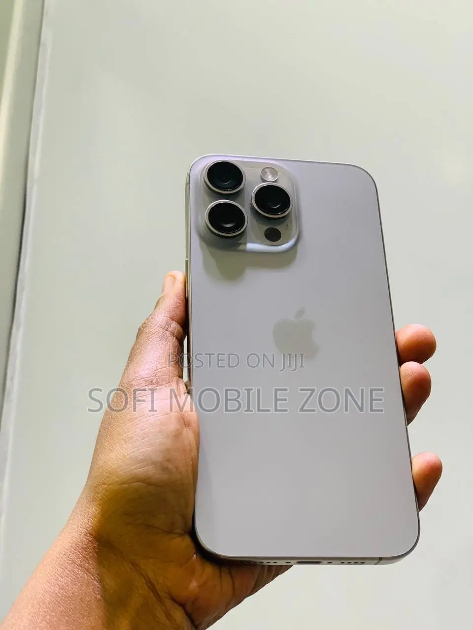 New Apple iPhone 15 Pro Max 256 GB