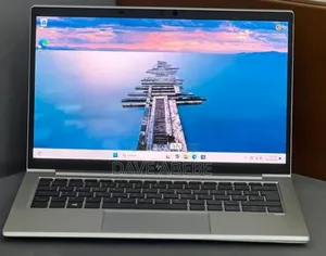 New Laptop HP EliteBook 830 G7 8GB Intel Core i7 SSD 512GB
