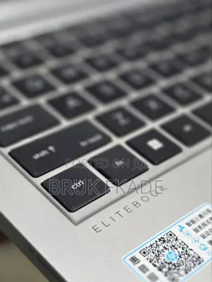 New Laptop HP EliteBook 640 G9 8GB Intel Core i7 SSD 512GB