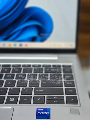 New Laptop HP EliteBook 640 G9 8GB Intel Core i7 SSD 512GB