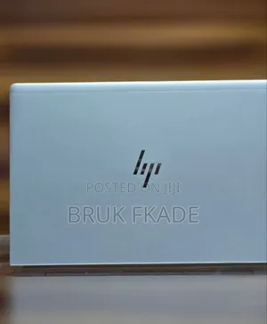 New Laptop HP EliteBook 640 G9 8GB Intel Core i7 SSD 512GB