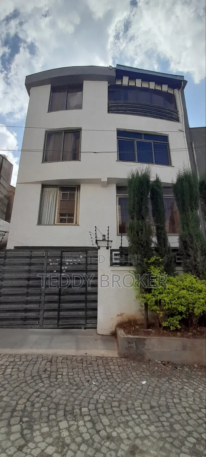 6bdrm House in Haile Garment, Nifas Silk-Lafto for sale