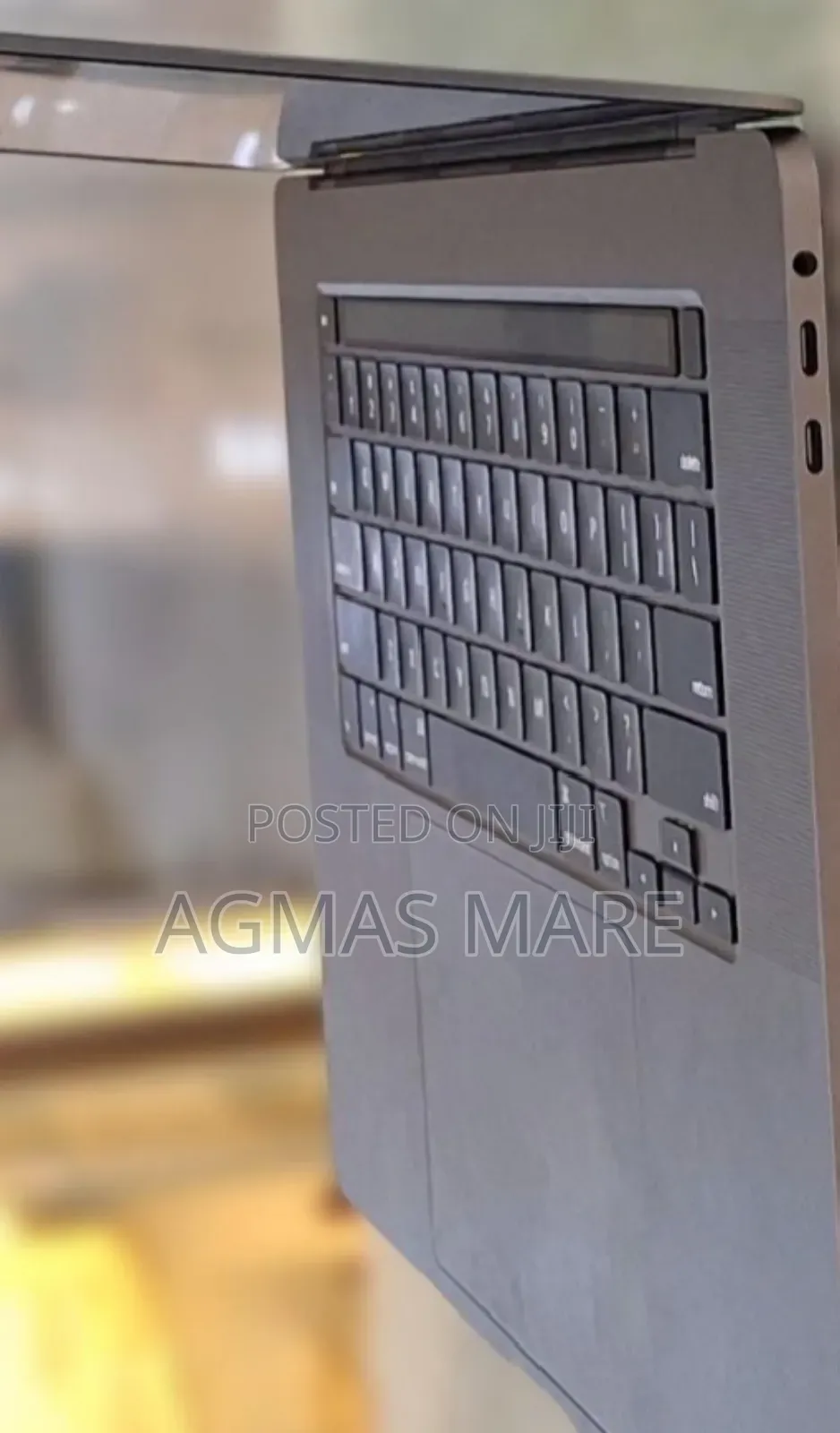 New Laptop Apple MacBook Pro 2019 16GB Intel Core i7 SSD 512GB