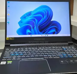 New Laptop Acer Predator Helios 300 16GB Intel Core i7 SSD 512GB