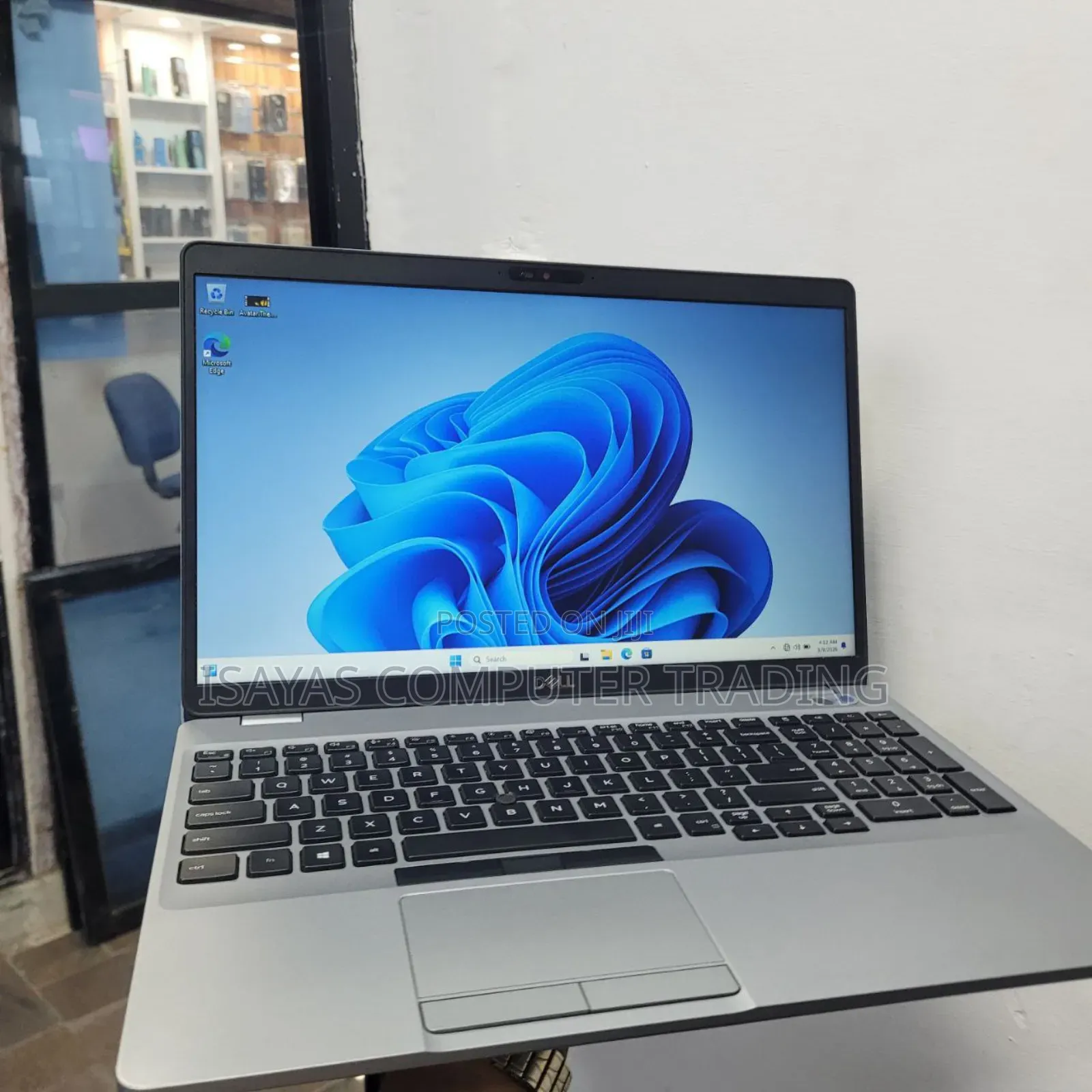 New Laptop Dell Latitude 5310 8GB Intel Core i5 SSD 512GB