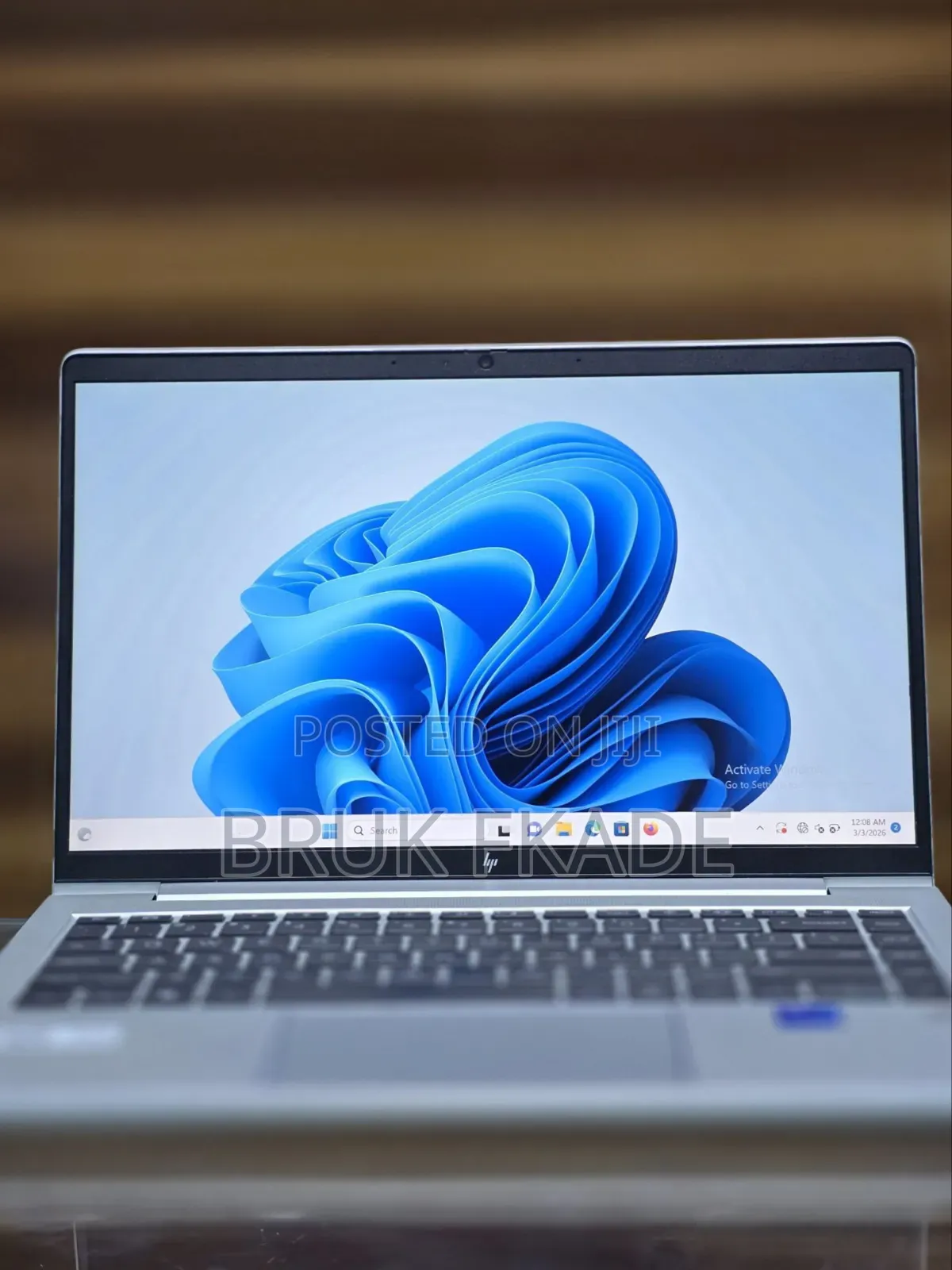 New Laptop HP EliteBook 640 G9 8GB Intel Core i7 SSD 512GB