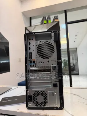 New Desktop Computer HP Z2 32GB Intel Core i9 SSD 1T