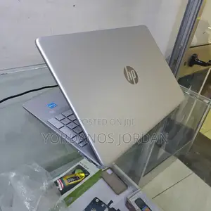 New Laptop HP Stream Notebook 8GB Intel Core i5 SSD 256GB