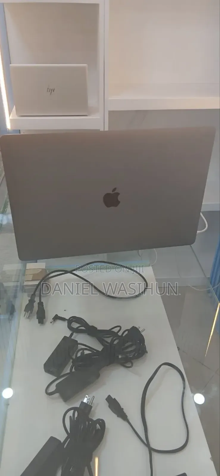 New Laptop Apple MacBook Pro 2019 32GB Intel Core i9 SSD 2T