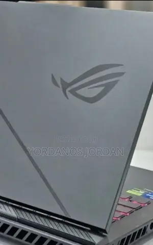 New Laptop Asus ROG Strix G17 32GB Intel Core i9 SSD 2T