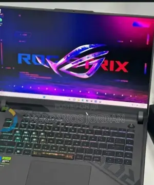 New Laptop Asus ROG Strix G17 32GB Intel Core i9 SSD 2T