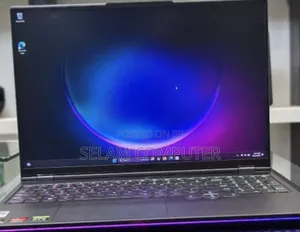 New Laptop Lenovo Legion 5 32GB AMD Ryzen 9 SSD 1T