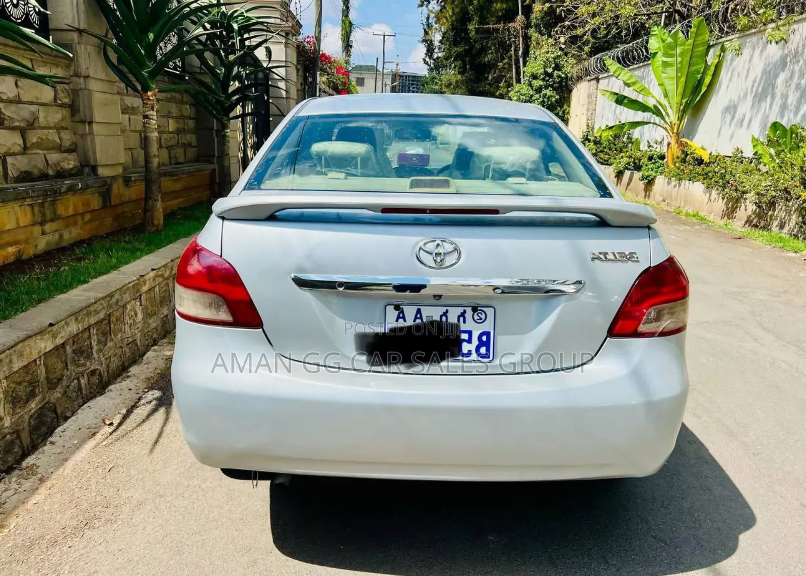 Toyota Yaris 2010 Silver