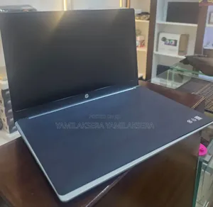 New Laptop HP Stream Notebook 8GB Intel Core i7 SSD 512GB