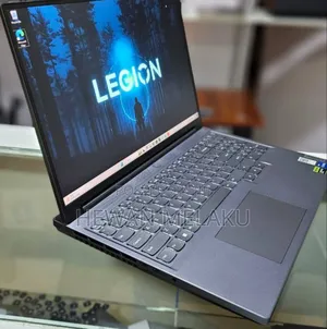 New Laptop Lenovo Legion 5 16GB Intel Core i7 SSD 1T