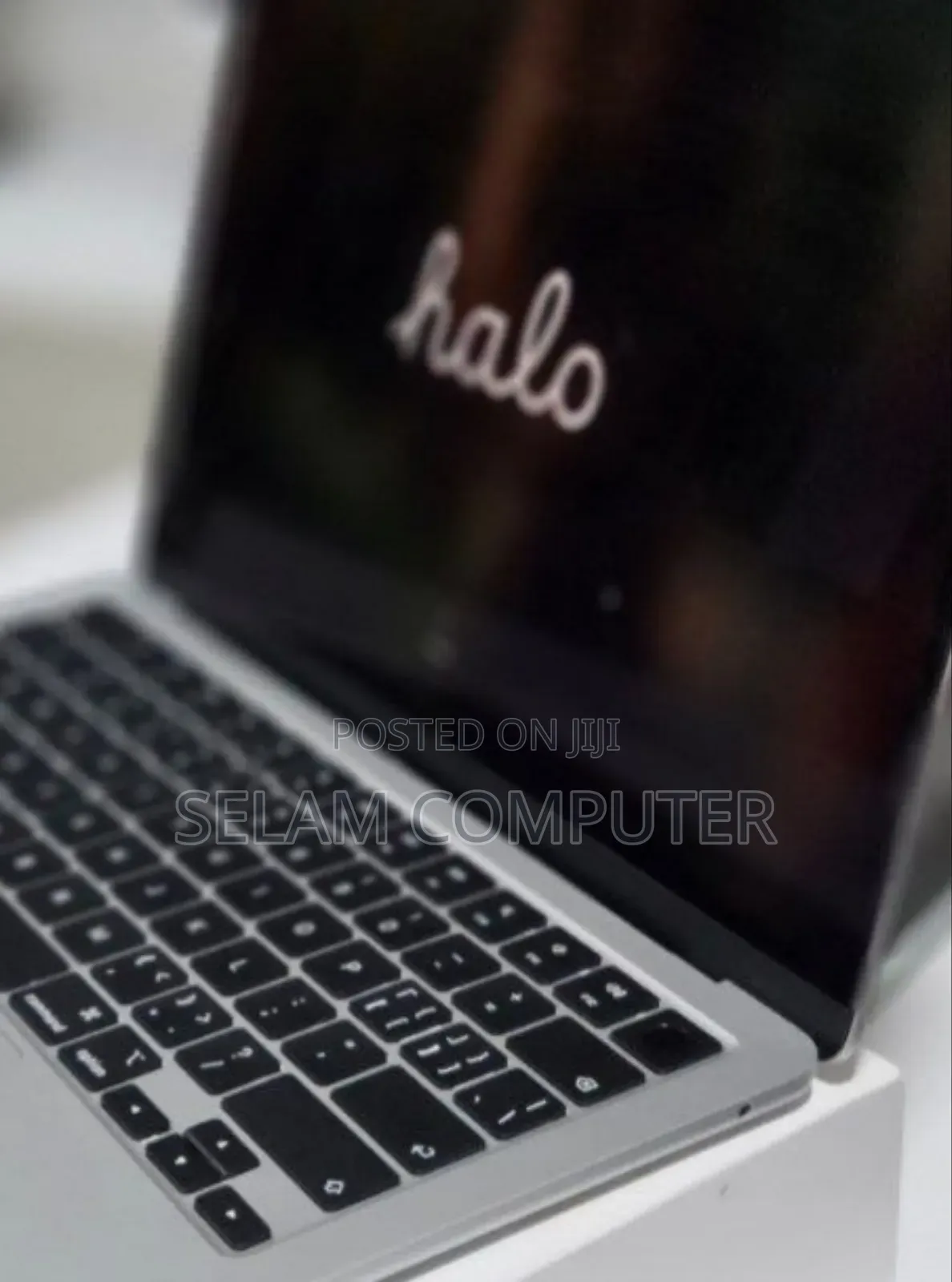 New Laptop Apple MacBook Air 2025 M4 15-inch 16GB Apple M4 SSD 256GB