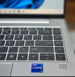 New Laptop HP EliteBook 640 G9 8GB Intel Core i7 SSD 512GB