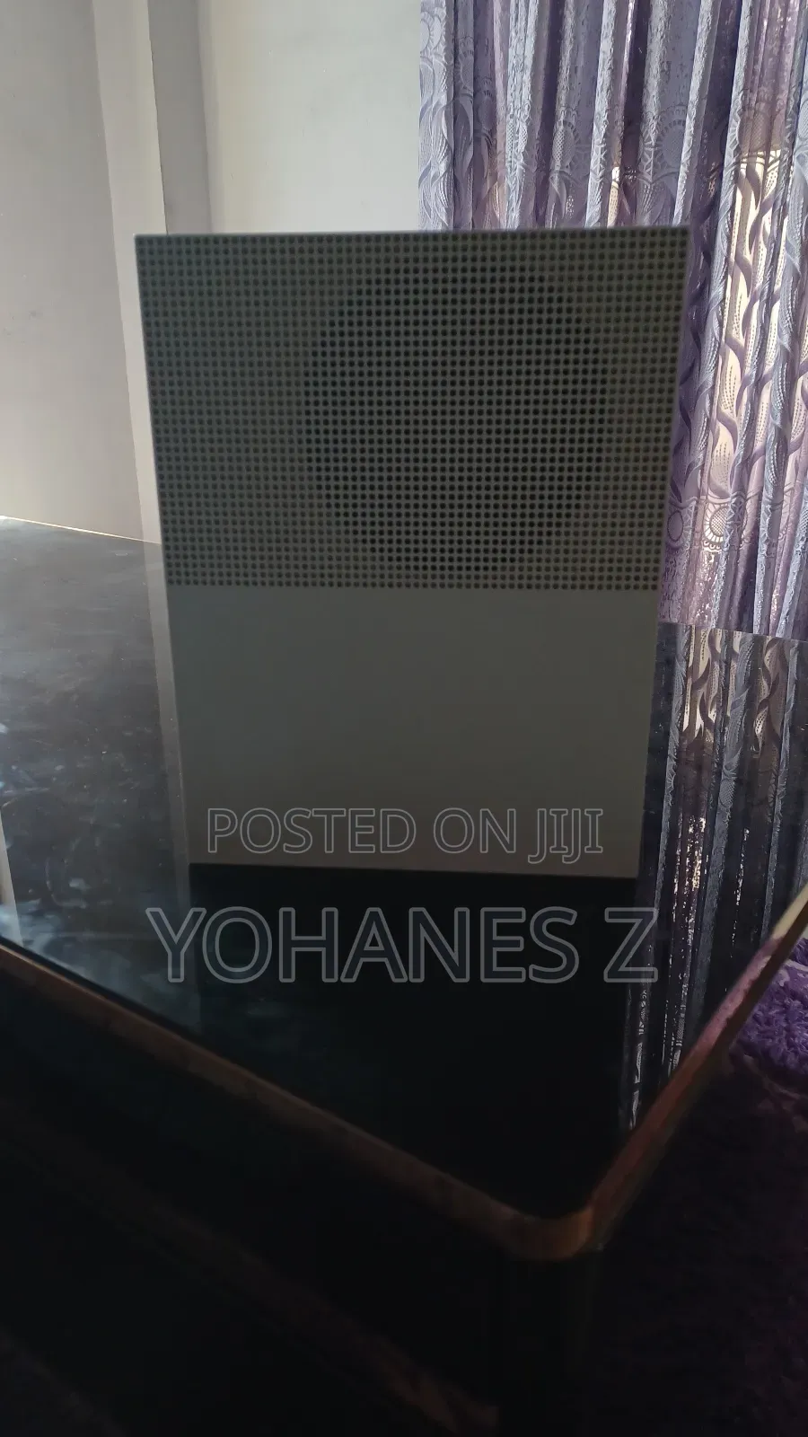 ያበደ Xbox One S ከምርጥ 3 ጌሞች ጋር Fc26, Read Dead2, Fc24