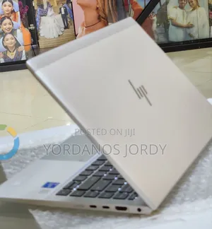 New Laptop HP EliteBook 840 G8 16GB Intel Core i7 SSD 512GB