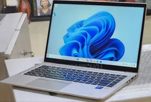 New Laptop HP EliteBook 840 G8 16GB Intel Core i7 SSD 512GB