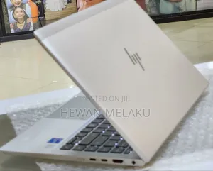 New Laptop HP EliteBook 840 G8 16GB Intel Core i7 SSD 512GB