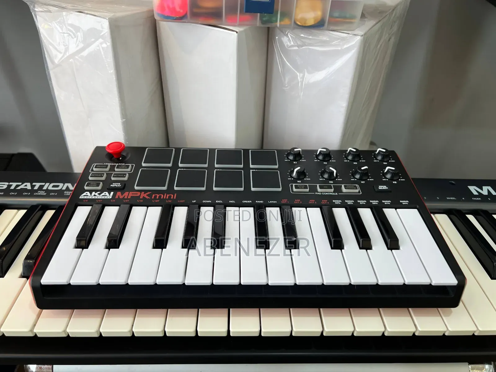Akai Mini Midi Keyboard