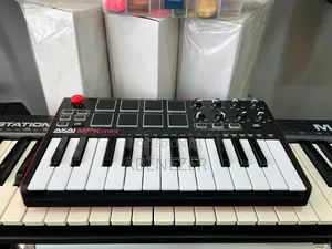 Akai Mini Midi Keyboard