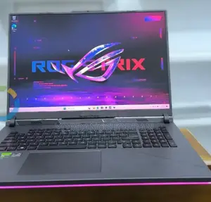 New Laptop Asus ROG Strix G17 16GB Intel Core i9 SSD 1T