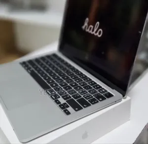 New Laptop Apple MacBook Air 2025 M4 13-inch 16GB Apple M4 SSD 256GB