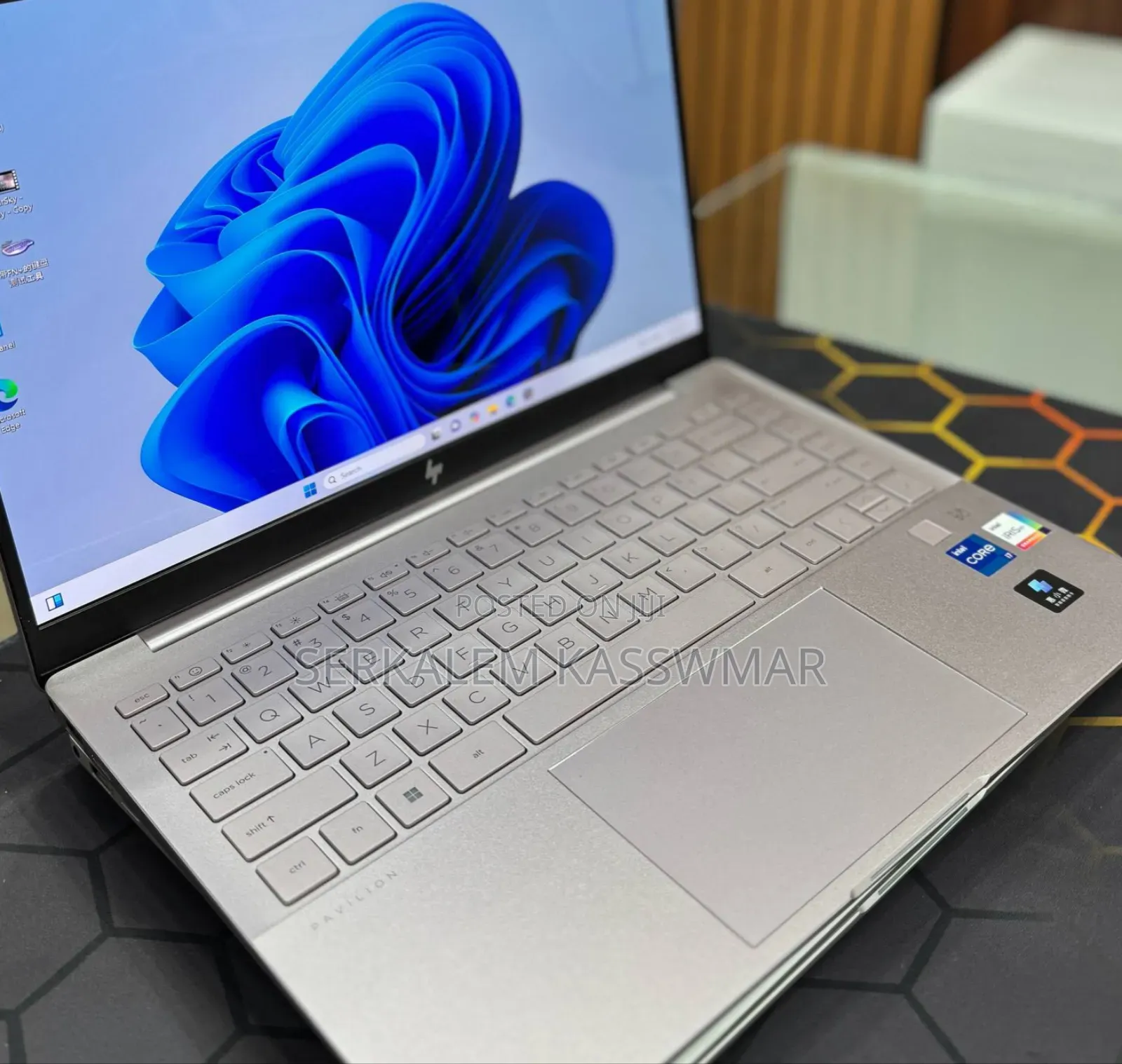 New Laptop HP Pavilion 14 16GB Intel Core i7 SSD 1T