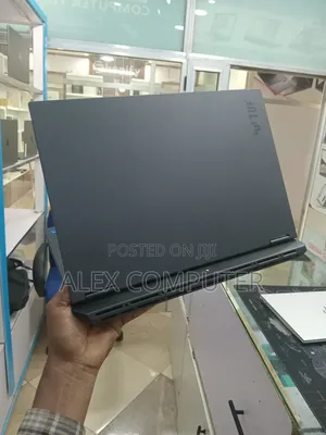 New Laptop Asus TUF Gaming F16 32GB Intel Core i7 SSD 1T