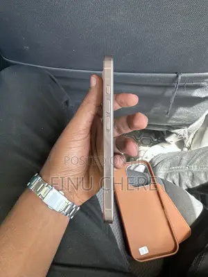 Apple iPhone 16 Pro 256 GB Gold