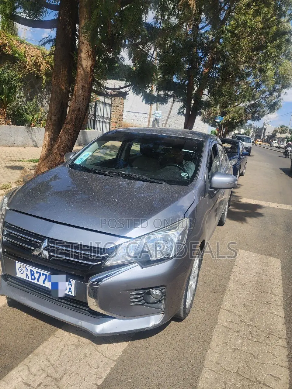 Mitsubishi Attrage 2021 Gray