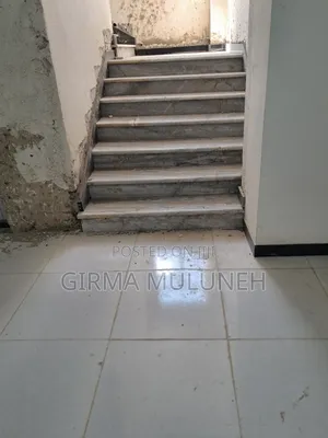 3bdrm Apartment in ሩፋኤል ቤተክርስቲያን አከባቢ, Gullele for sale