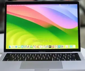 New Laptop Apple MacBook Pro 2018 8GB Intel Core i5 SSD 256GB
