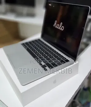 New Laptop Apple MacBook Air 2025 M4 13-inch 16GB SSD 256GB