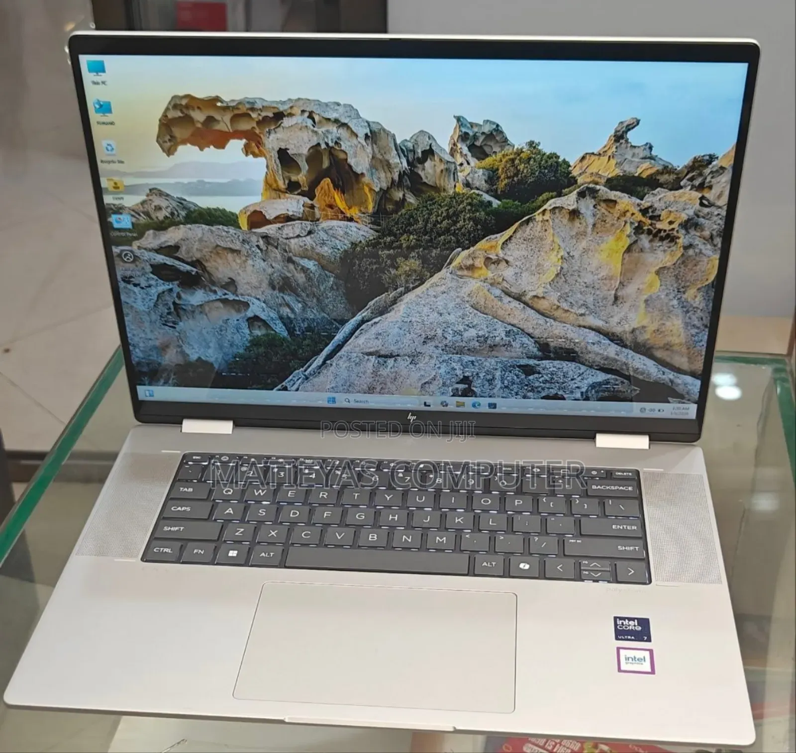 New Laptop HP Envy X360 16GB Intel Core i7 SSD 1T