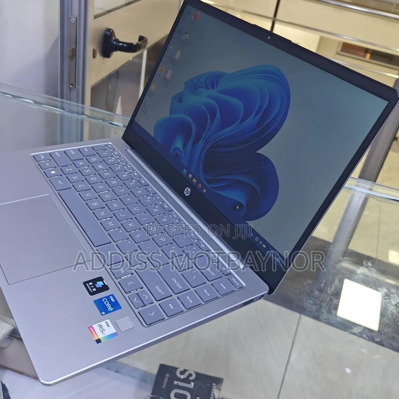 New Laptop HP Stream Notebook 16GB Intel Core i7 SSD 1T