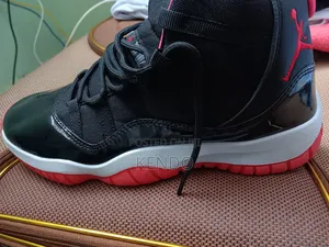Air Jordan 11
