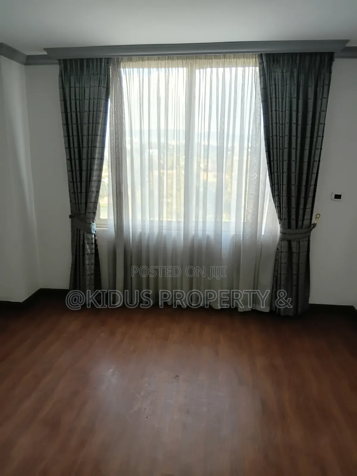 3bdrm Apartment in Carl Square Lafto for rent