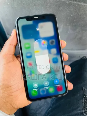 Apple iPhone 11 64 GB