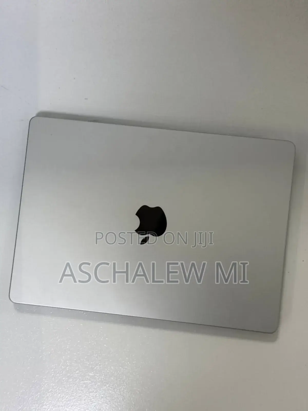 New Apple MacBook Pro 2023 M3 Max 14-inch 36GB Apple M3 Max SSD 1T