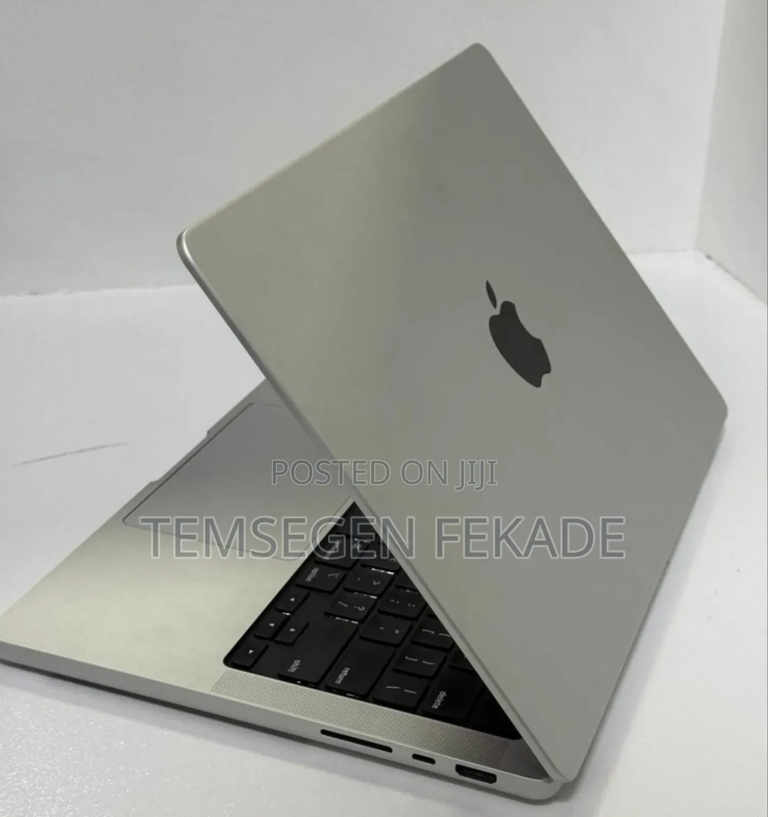 New Apple MacBook Pro 2023 M3 Max 14-inch 36GB Apple M3 Max SSD 1T