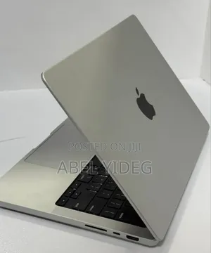 New Laptop Apple MacBook Pro 36GB Apple M3 Max SSD 1T