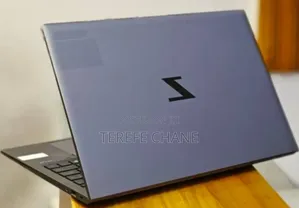 New Laptop HP ZBook Firefly 15 G7 16GB Intel Core i7 SSD 512GB