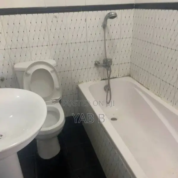 2bdrm House in Bole for sale