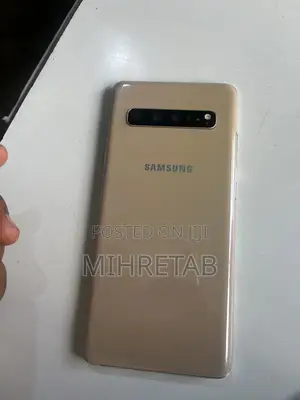 New Samsung Galaxy S10 Plus 128 GB Rose Gold